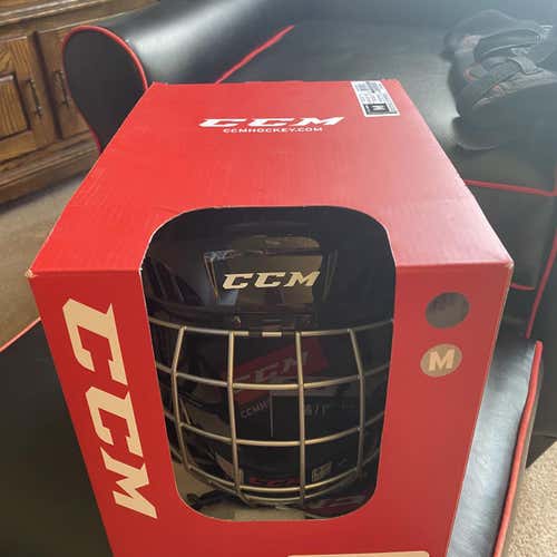 Black New Medium CCM FL40  Helmet