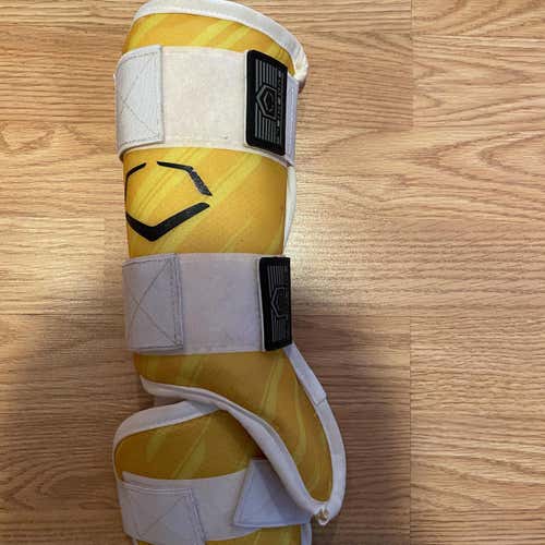 Used Senior EvoShield Shin Guards