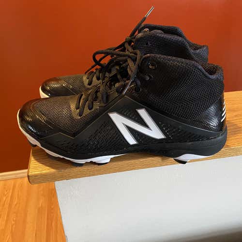 Black Men's Molded Cleats New Balance