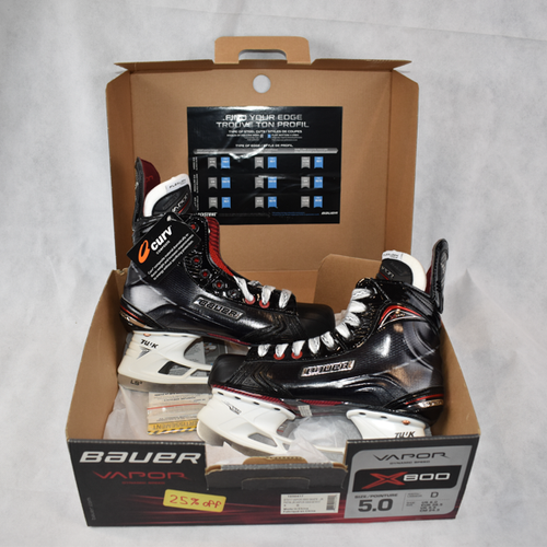 Jr New in Box Bauer Vapor X800 Hockey Skates Regular Width Size 5D