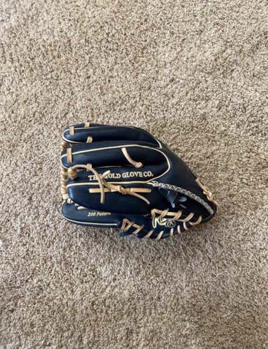 Used Right Hand Throw Pro Preferred 11.5" Baseball Glove