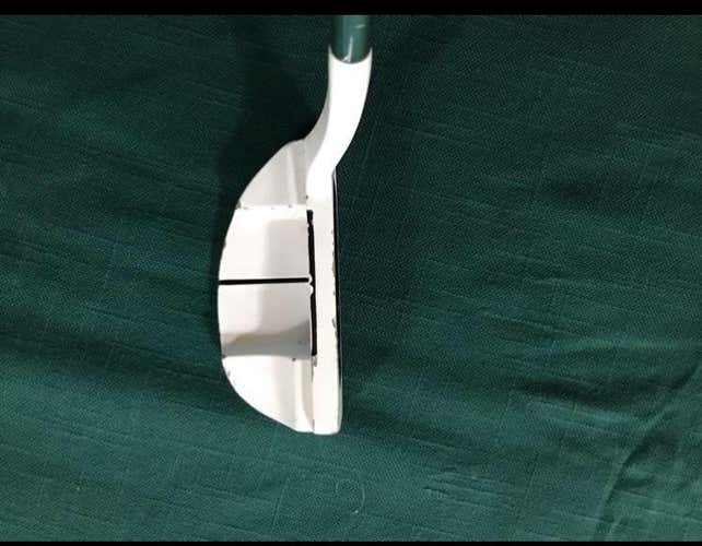 Used Right Handed Ghost Tour Putter