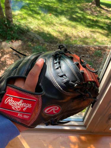 Black High School/College Catcher's Heart of the Hide 34" Baseball Glove