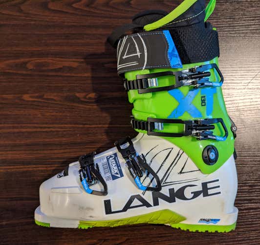 Used LangeXT 130  Ski Boots