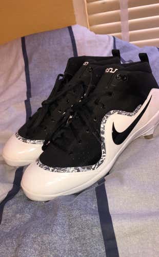 Nike Metal Trout Cleats
