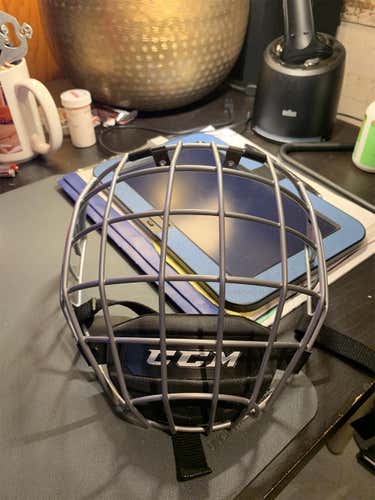 Gray New Youth Small CCM FM580  Helmet