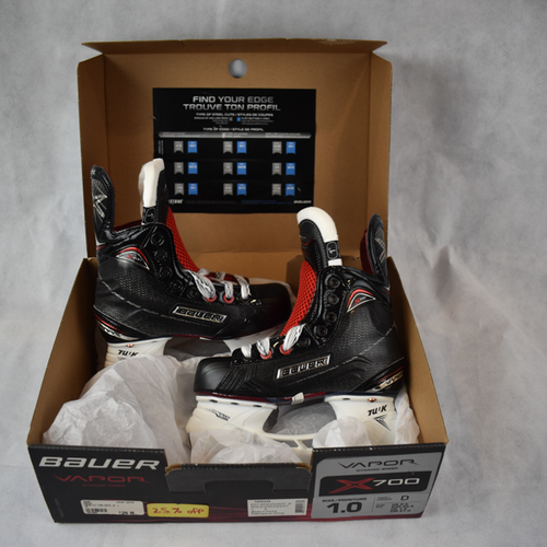 New Jr Bauer Vapor X700 Hockey Skates Regular Width Size 1D