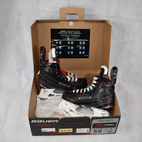 New Jr Bauer Vapor X700 Hockey Skates Regular Width Size 5D