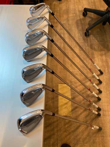 Men's Right Handed MP-20 MMC Stiff Flex Steel Shaft Iron Set