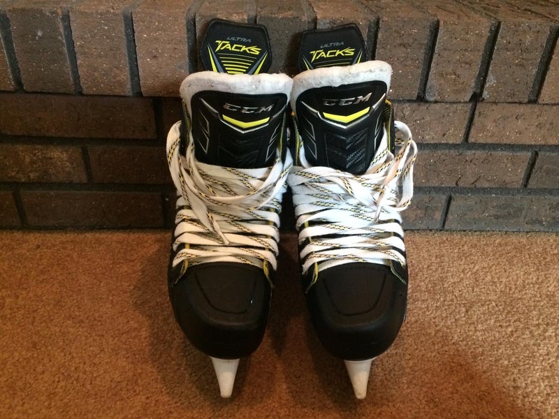 Used Senior CCM Ultra Tacks Hockey Skates Regular Width Size 7
