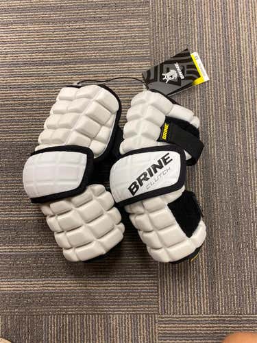 New Medium Brine Clutch Arm Guards