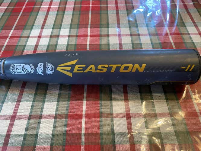 Gray Used 2018 Easton Composite Ghost Bat (-11) 18 oz 29"