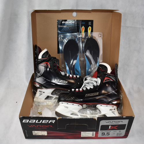 New in Box Senior Bauer Vapor 1X Hockey Skates Regular Width Size 9.5