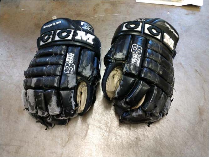 CCM 852TACKS Gloves Senior 13"