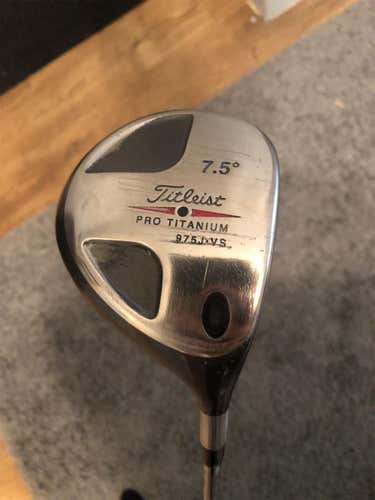 Men's Right Handed 975J Stiff Flex 8.5 Loft Driver