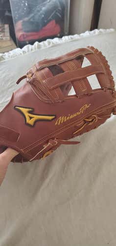 Mizuno GMP300 RHT Pro Limited 1st Base Retail $600 Baseball Glove 12.5"