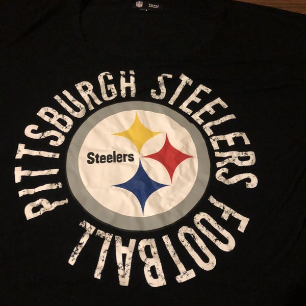 Pittsburgh Steelers Women's Medium Shirt