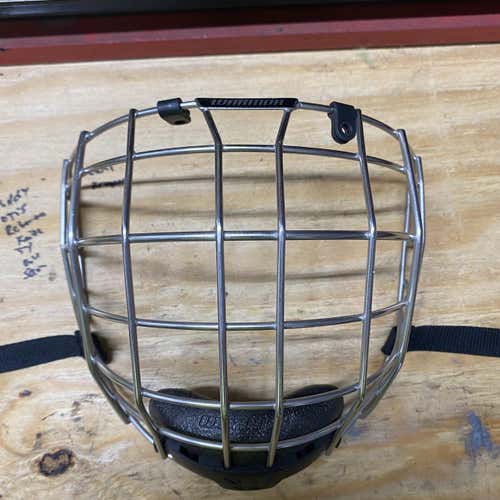 Senior Medium Warrior Krown 2.0 Full Cage