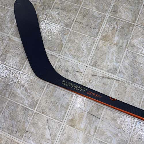 WARRIOR QR1 SPECIAL EDITION RIGHT-HANDED HOCKEY STICK