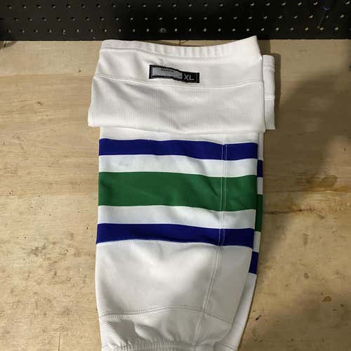 Canucks Away XL Reebok Pro Stock Socks