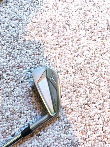 Men's 4 iron jpx 919 Stiff Flex Steel Shaft