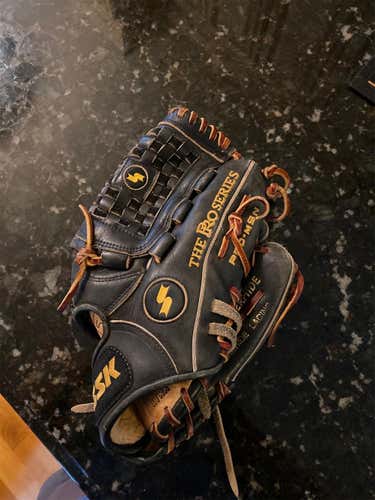 Black High School/College Infield Player Pro 11.75" Baseball Glove