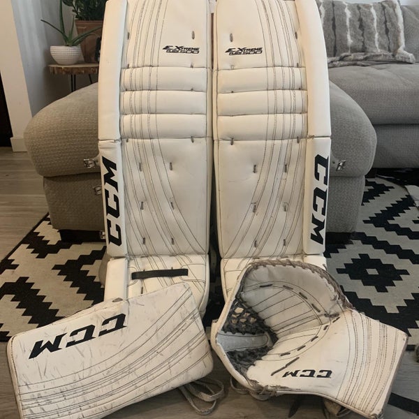 White Senior CCM Flex 500 35" Regular Pro Stock Goalie Full Set