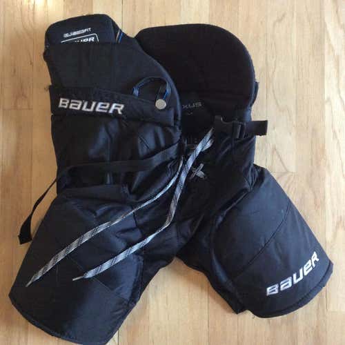 Black Junior Large Bauer Nexus N9000  Hockey Pants