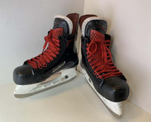 Senior Bauer Vapor 1X Regular Width  Size 8 Hockey Skates