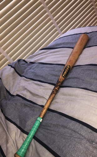 Zinger Wood Bat