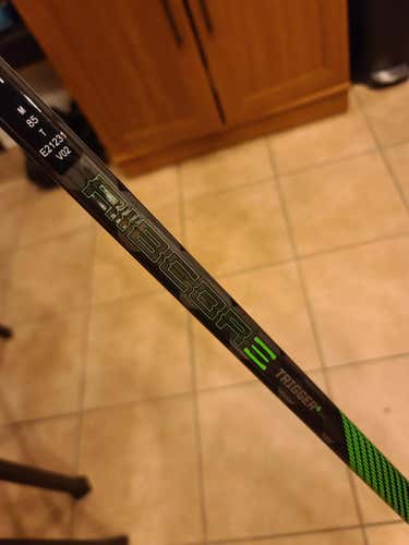 CCM Right Handed RibCor Trigger 4 PRO - Pro Stock