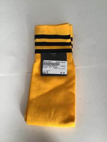 Used Adidas Calf Sleeve Md Soccer Socks