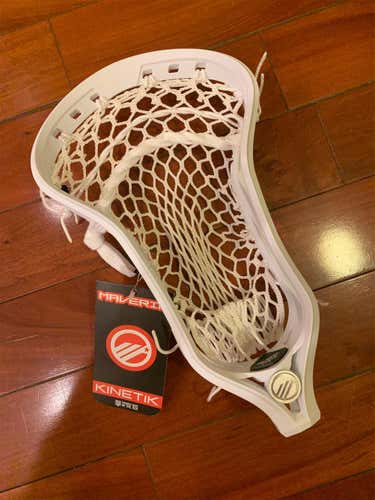 BNWT Strung Maverick Kenetik Head