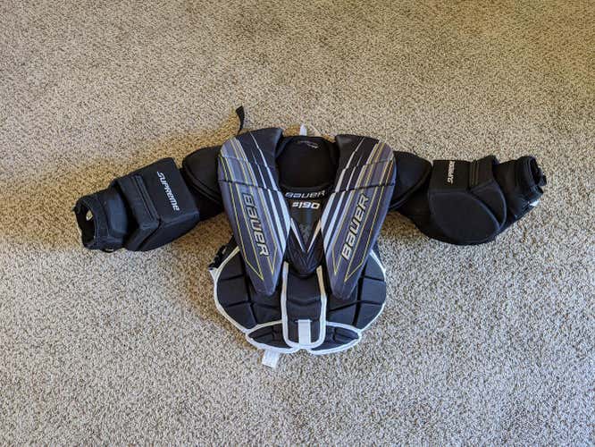 Used Intermediate Small Bauer Supreme S190  Chest and Arm Protector Goalie Chest Protector