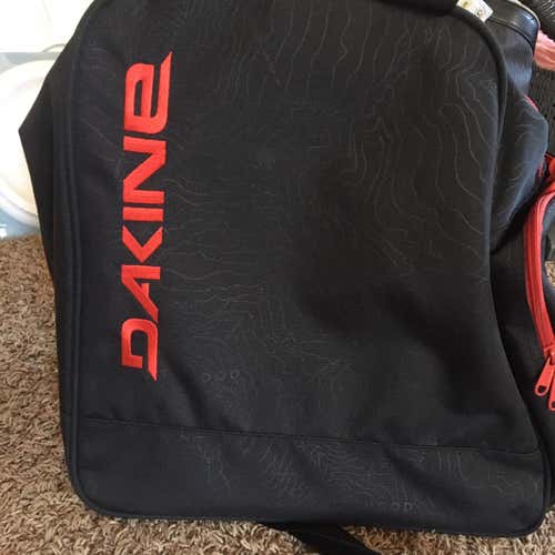 New Dakine Boot Bag