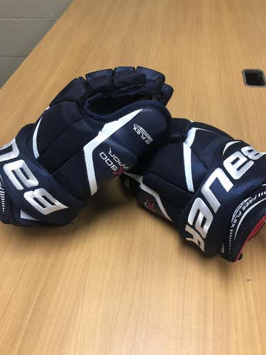 Blue Senior Bauer Vapor X900 13"  Gloves