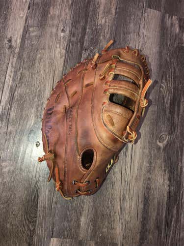 Relaced Wilson A2800 13" A2000 First Base Baseball Glove