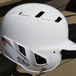 Used Youth White Small / Medium Schutt Batting Helmet