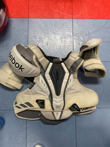 Senior Large Reebok 20k Pro Shoulder Pads