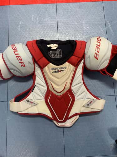 Senior Large Bauer Shoulder Pads