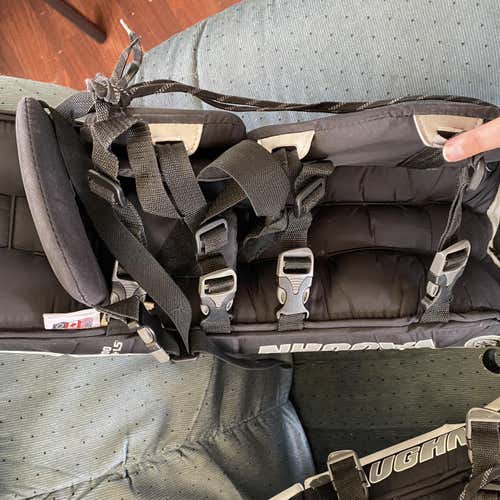 White Youth 24" Vaughn Velocity V6 Goalie Leg Pads