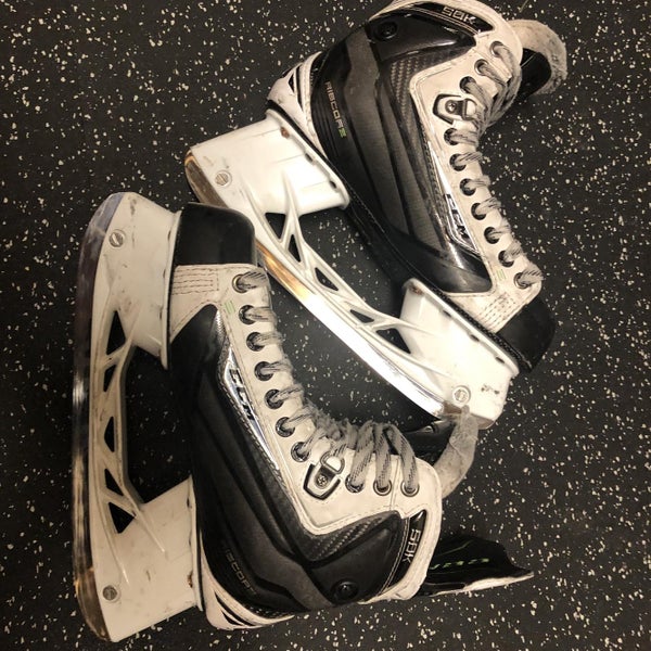 Senior CCM RibCor 50K Regular Width Size 7.5 Hockey Skates