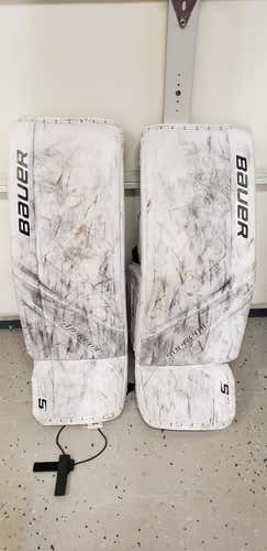 Bauer Supreme S29 Sr Med Goalie Leg Pads