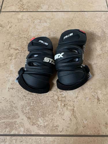 STX Stallion 500 Arm Pads