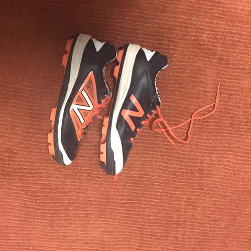 New Balance Molded Cleats
