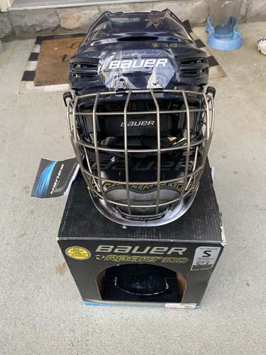 Navy New Small Bauer Re-Akt 100 Helmet Combo