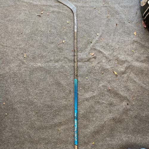 BROKEN Senior Left Hand Nexus 2N Pro Mid Pattern  Hockey Stick