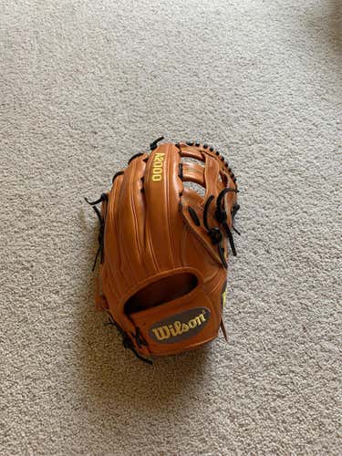 Orange High School/College Outfield A2000 12.75" Baseball Glove