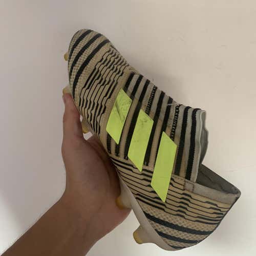 Size 8.0 Adidas Nemeziz