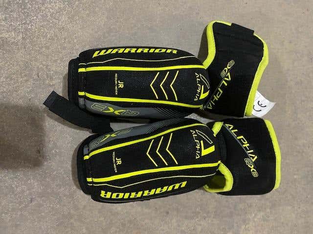 New Junior Medium Warrior Alpha QX3 Elbow Pads